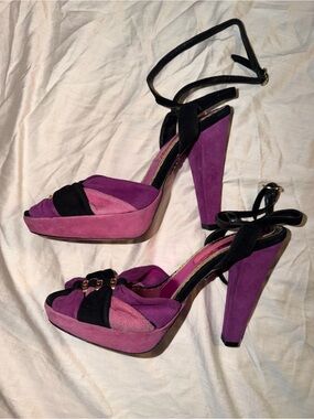 Vintage Betsey Johnson Purple Pink Suede Platform Sandals with Black Straps